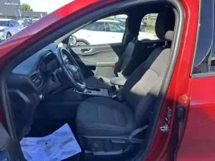 Photo 11 Ford Kuga  2.5 Duratec 190ch FHEV E85 ST-Line BVA