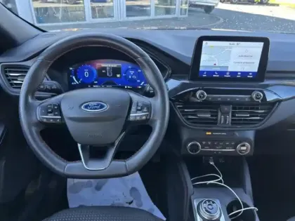 Photo 14 Ford Kuga  2.5 Duratec 190ch FHEV E85 ST-Line BVA