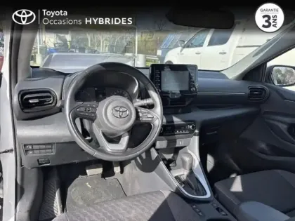 Photo 8 Toyota Yaris  116h Dynamic 5p MY22