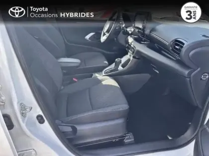 Photo 5 Toyota Yaris  116h Dynamic 5p MY22