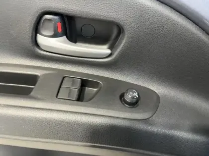 Photo 7 Toyota Aygo Gén. I Ph1 Design 5