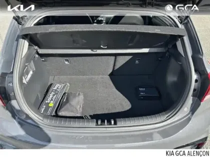 Photo 14 Kia Rio  1.0 T-GDI 120ch MHEV GT-Line DCT7