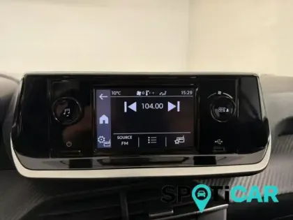 Photo 14 Peugeot 208  1.2 PureTech 75ch S&S Like 2023