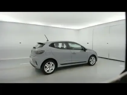 Photo 8 Renault Clio Gén. V (BJA) Ph2 Evolution 5