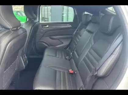 Photo 9 Renault Arkana  1.6 E-Tech hybride 145ch Engineered -22