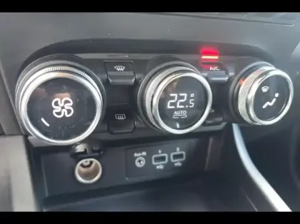 Photo 14 Renault Arkana  1.6 E-Tech hybride 145ch Engineered -22