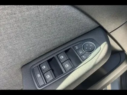 Photo 13 Renault Clio Gén. V (BJA) Ph2 Techno 5