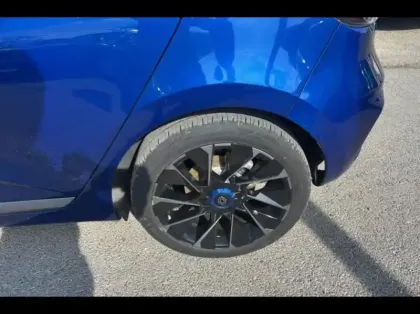 Photo 10 Renault Clio  1.6 E-Tech 145ch full hybrid esprit Alpine - 24