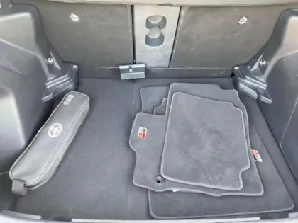 Photo 11 Toyota Yaris Gén. I Ph1 GR Sport 5