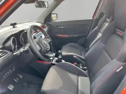 Photo 8 Suzuki Swift  1.4 Boosterjet Hybrid 129ch Sport