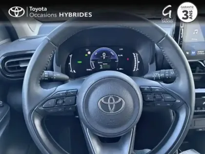 Photo 8 Toyota Yaris Gén. I Ph1 NG Dynamic 5