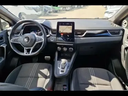 Photo 8 Renault Captur  1.6 E-Tech hybride 145ch Engineered