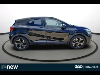 Photo 6 Renault Captur  1.6 E-Tech hybride 145ch Engineered