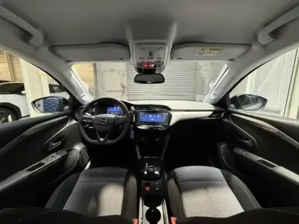 Photo 11 Opel Corsa Gén. VI Ph2 Edition 5