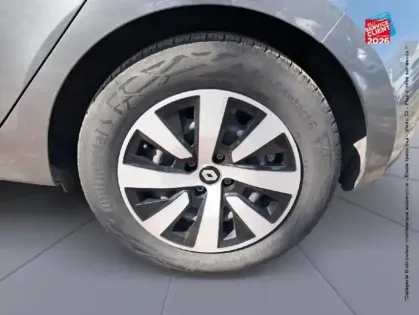 Photo 9 Renault Clio Gén. V (BJA) Ph1 NG Evolution 5