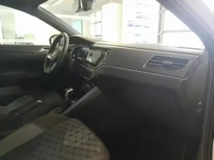 Photo 14 Volkswagen Taigo  1.0 TSI 116ch R-Line Edition DSG7