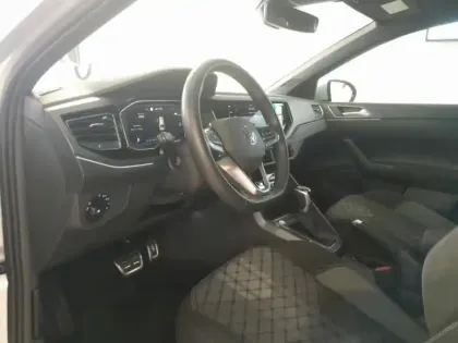 Photo 11 Volkswagen Taigo  1.0 TSI 116ch R-Line Edition DSG7