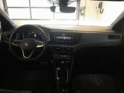 Photo 10 Volkswagen Taigo  1.0 TSI 116ch R-Line Edition DSG7