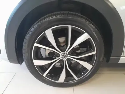 Photo 9 Volkswagen Taigo  1.0 TSI 116ch R-Line Edition DSG7