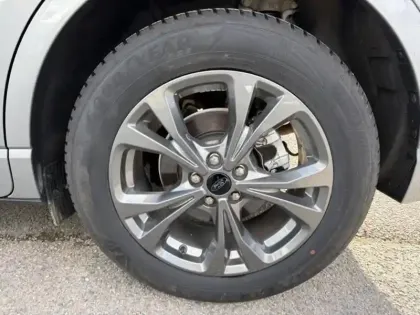 Photo 8 Ford Kuga  2.5 Duratec 190ch FHEV E85 ST-Line X BVA