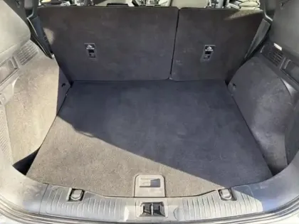 Photo 12 Ford Kuga  2.5 Duratec 190ch FHEV E85 ST-Line X BVA