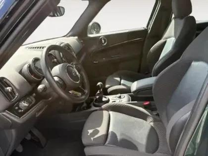 Photo 8 Mini Countryman Gén. II (F60) Ph1 NG Oakwood 5