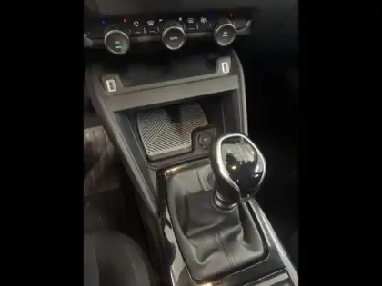 Photo 11 Citroën C4 Gén. III Ph1 Feel Nav Business R 5