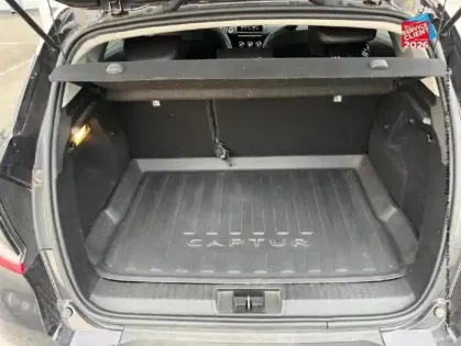 Photo 13 Renault Captur Gén. II (HJB) Ph1 Initiale Paris 5