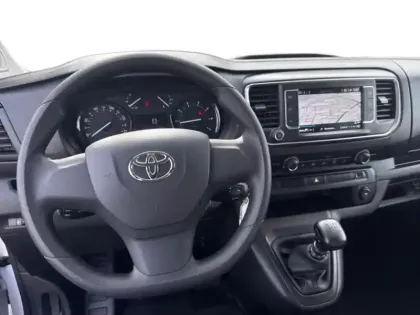 Photo 10 Toyota Proace  Verso Long 2.0 140 D-4D Dynamic Connect RC23