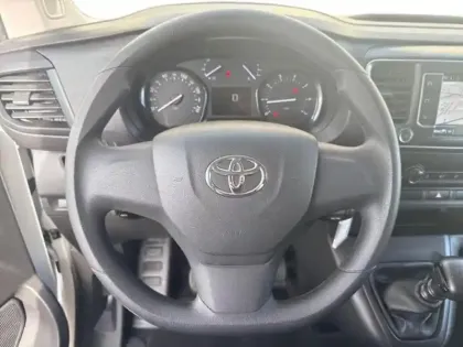 Photo 14 Toyota Proace  Verso Long 2.0 140 D-4D Dynamic Connect RC23
