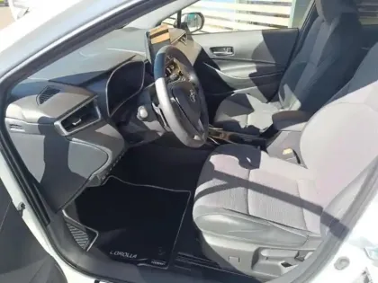 Photo 11 Toyota Corolla  Touring Spt 2.0 178ch Design MY26