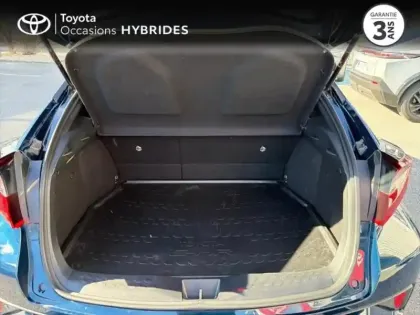 Photo 9 Toyota C-HR  2.0 Hybride 184ch Design Ultimate E-CVT