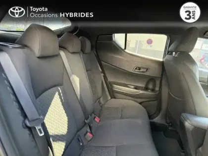 Photo 6 Toyota C-HR  2.0 Hybride 184ch Design Ultimate E-CVT
