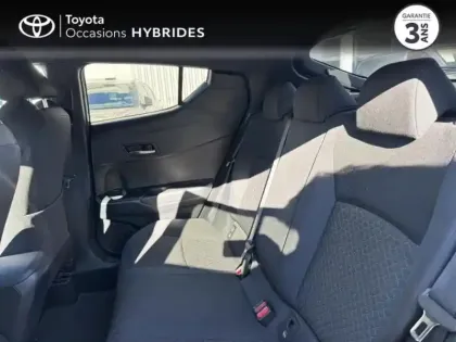 Photo 11 Toyota C-HR  2.0 Hybride 184ch Design Ultimate E-CVT