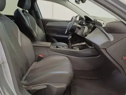 Photo 8 Peugeot 308  1.5 BlueHDi 130ch S&S Allure