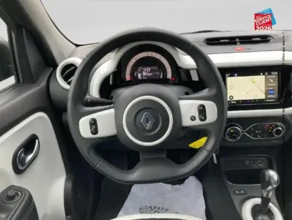 Photo 11 Renault Twingo Gén. III (C07) Ph2 Intens 5