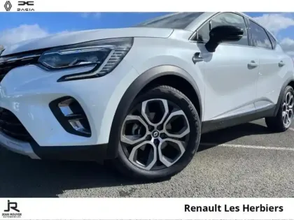 Photo 7 Renault Captur Gén. II (HJB) Ph1 NG Techno 5