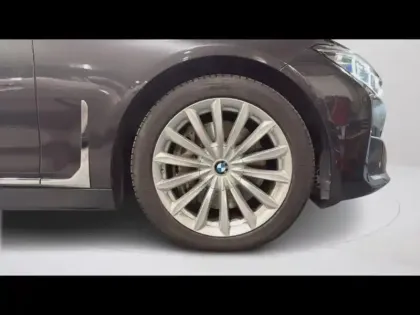 Photo 7 BMW Serie 7 Gén. VI (G11/G12) Ph2 Exclusive 4