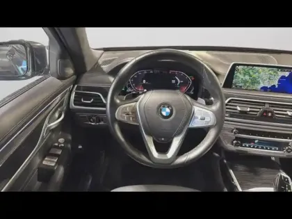 Photo 13 BMW Serie 7 Gén. VI (G11/G12) Ph2 Exclusive 4