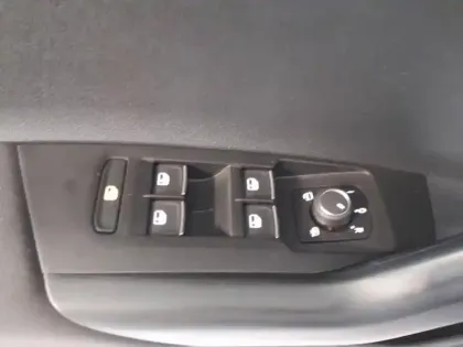 Photo 11 Volkswagen Polo  1.0 TSI 95ch R-Line Edition