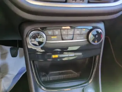 Photo 8 Ford Puma Gén. II Ph1 ST-Line X 5