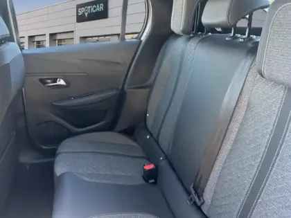 Photo 10 Peugeot 208  1.2 Hybrid 100ch Allure e-DCS6