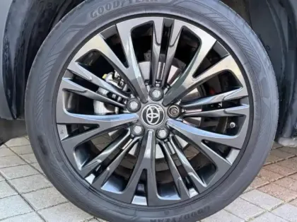 Photo 8 Toyota Yaris Gén. I Ph1 Trail 5