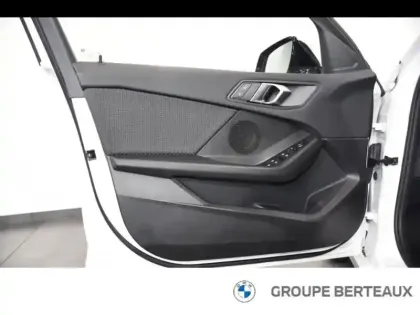 Photo 12 BMW Serie 1 Série 1 116d 116ch Business Design