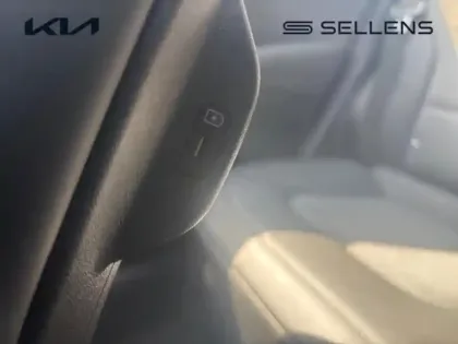 Photo 13 Kia Niro  1.6 GDi 129ch HEV Active DCT6