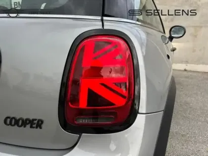 Photo 11 Mini Mini  Cooper 136ch  Edition Camden BVA7