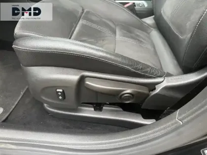Photo 14 Opel Astra  1.4 Turbo 125ch Start&Stop Elite