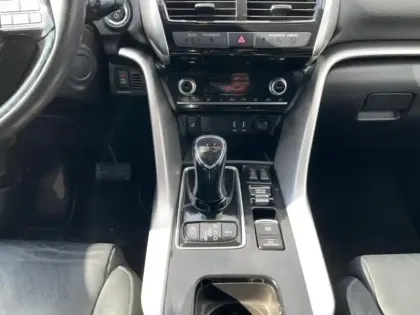 Photo 10 Mitsubishi Eclipse  Cross 2.4 MIVEC PHEV 188ch Intense Style 4WD