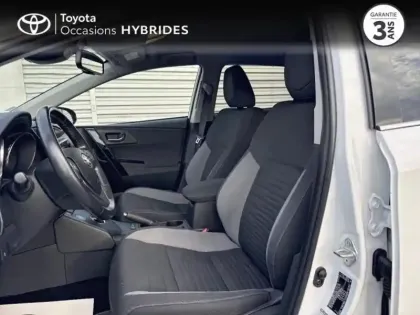 Photo 10 Toyota Auris  HSD 136h Design RC18