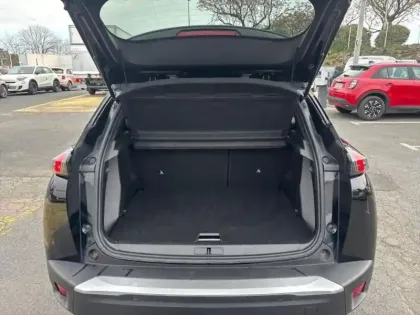 Photo 5 Peugeot 2008  1.2 PureTech 130ch S&S GT EAT8